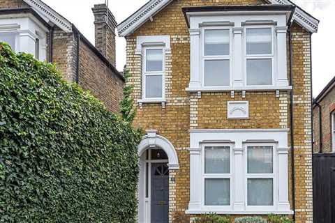 What is the Average Cost of a Detached House in London?