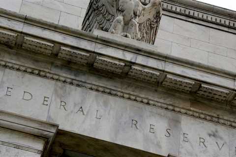 Fed’s Words in Focus as Markets Bet Rate Hikes Will Soon End